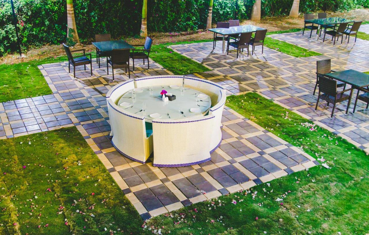 Ratnaa Resort Khamshet Buitenkant foto
