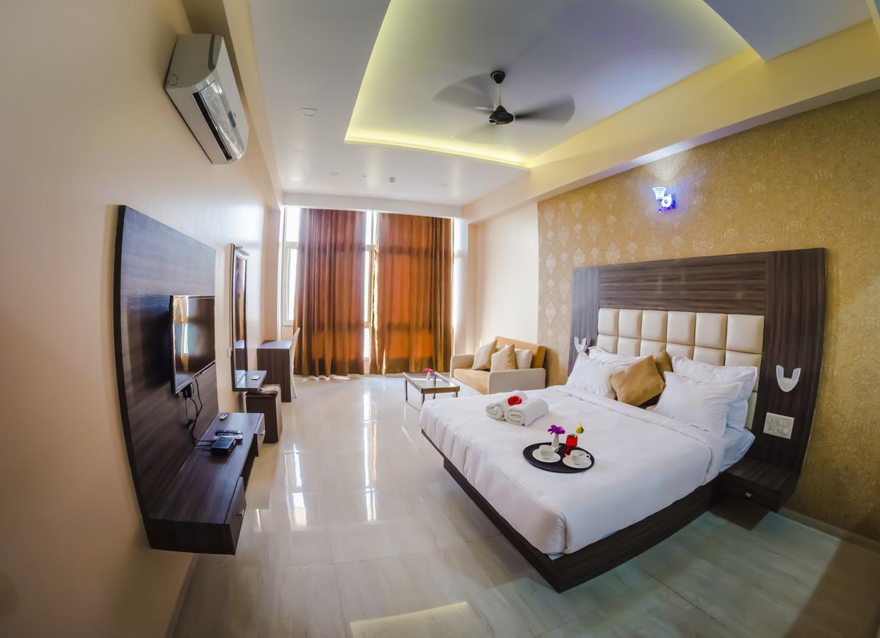 Ratnaa Resort Khamshet Buitenkant foto